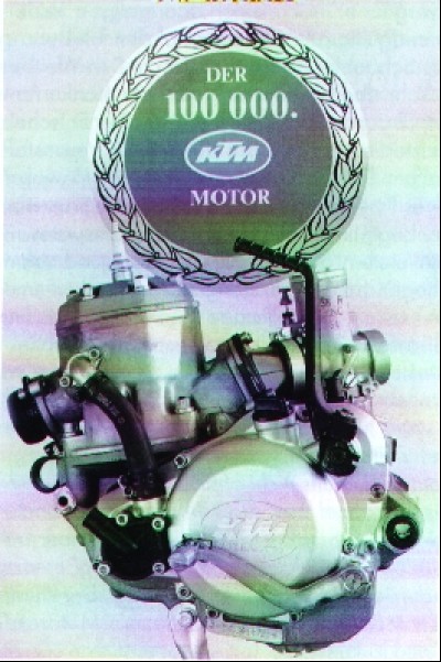 Der 100.000ste KTM Motor, ein flüssigkeitsgekühlter 500 cm³ Motor mit Membransteuerung und mehr als 50 PS Leistung wurde Ende Januar 1985 montiert