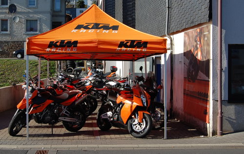 SUZUKI Biker`s Day und KTM Orange Day am 02. und 03.04.2011